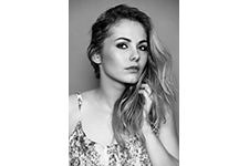 ../images/Model_AliceSlvn/ACH1911BW.jpg