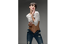 ../images/Model_Estelle/_AC18335.jpg