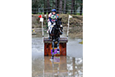 ../images/jumping/collett2.jpg