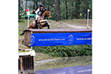 ../images/jumping/jung1.jpg