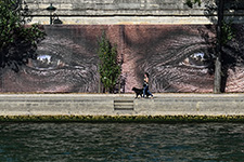 ../images/paris/paris10.jpg