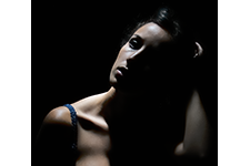 ../images/portrait/AC01603.jpg